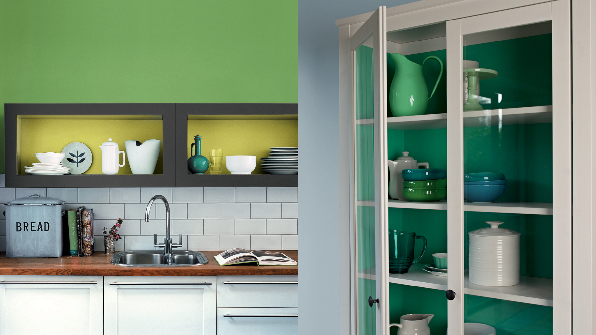 Colourful kitchen cupboards Яркий цвет кухонных полок будет радовать вас каждый раз, когда вам на них что-то понадобится.