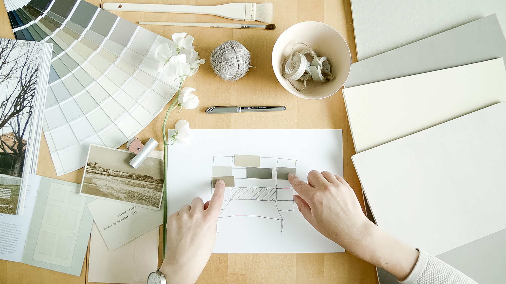 Plan your colour scheme Не обязательно делать все за один раз. Дайте себе достаточно времени, чтобы выбрать цветовые палитры, которые вам действительно нравятся.